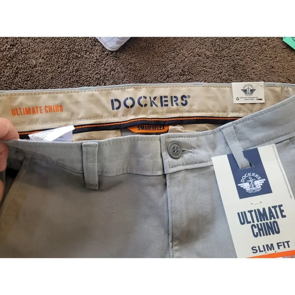 Men's Dockers Lt. Grey Ultimate Chino pants Slim Fit Smart 360 Flex 28x32